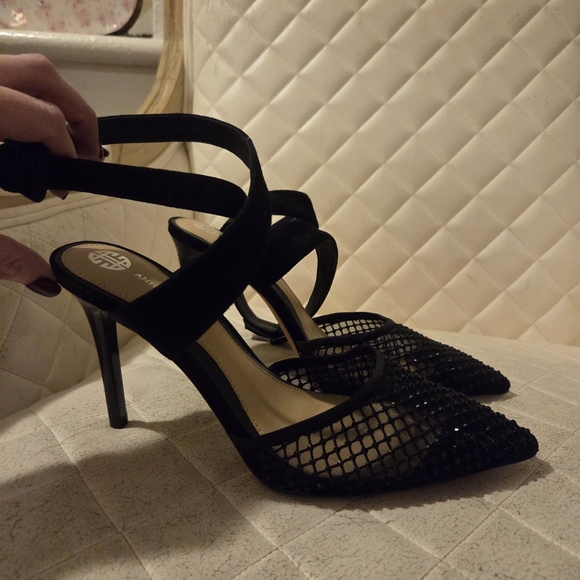 Antonio Melani Elegant Black Mesh Women's Heels - Picture 2 of 8